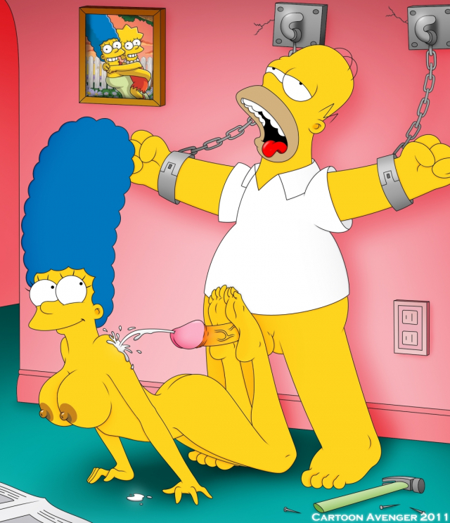 homer simpson+lisa simpson+marge simpson